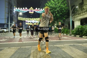 Runner Photo 4219471