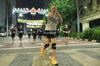Runner Photo 4219473