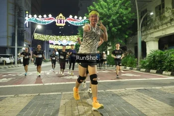 Runner Photo 4219474