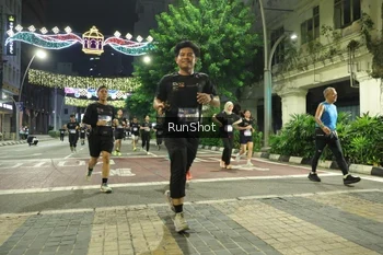 Runner Photo 4219551