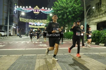 Runner Photo 4219556