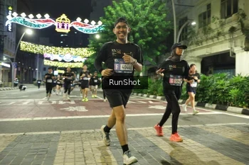 Runner Photo 4219562
