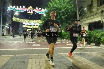 Runner Photo 4219563