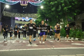 Runner Photo 4219666