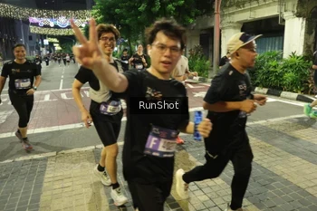 Runner Photo 4219930