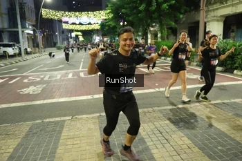 Runner Photo 4219954