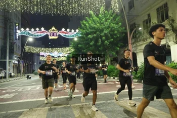 Runner Photo 4220394