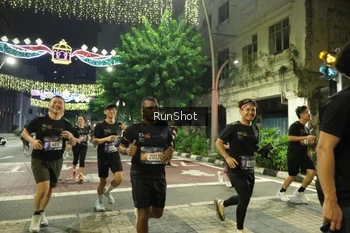 Runner Photo 4220408