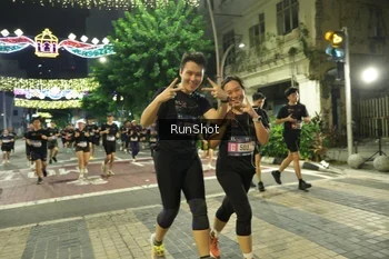 Runner Photo 4220502
