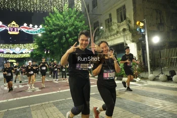 Runner Photo 4220505