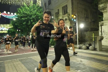 Runner Photo 4220508