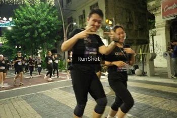 Runner Photo 4220510