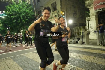 Runner Photo 4220511
