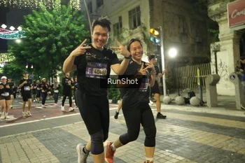 Runner Photo 4220516