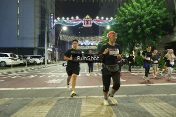Runner Photo 4220771