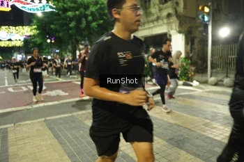 Runner Photo 4220805