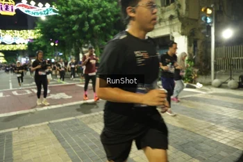 Runner Photo 4220806