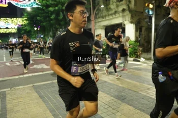 Runner Photo 4220807