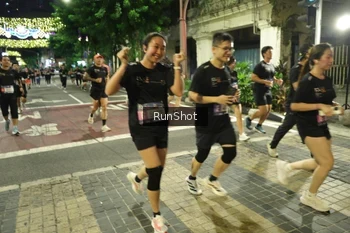 Runner Photo 4220922