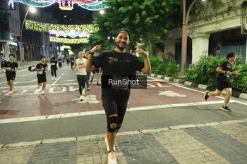 Runner Photo 4221001
