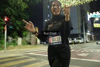 Runner Photo 4221072