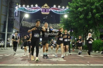Runner Photo 4221316