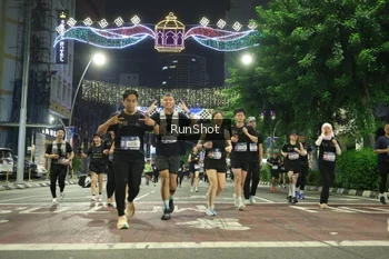 Runner Photo 4221319