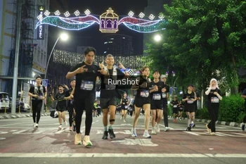 Runner Photo 4221323