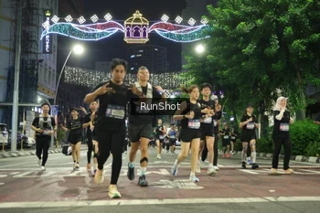 Runner Photo 4221327
