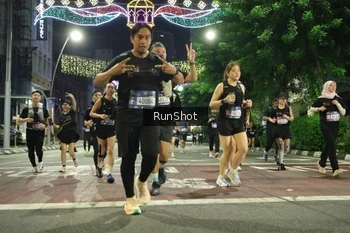 Runner Photo 4221329