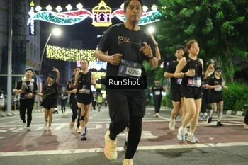 Runner Photo 4221332