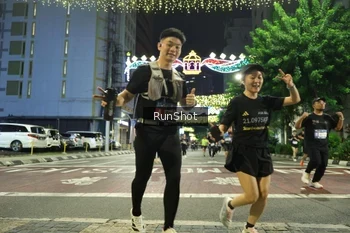Runner Photo 4221395