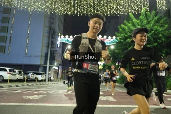 Runner Photo 4221396
