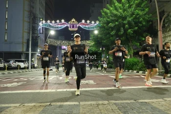 Runner Photo 4221603