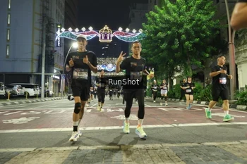 Runner Photo 4221608