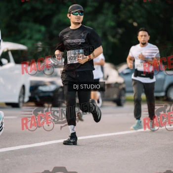 Runner Photo 422166