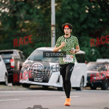 Runner Photo 422178