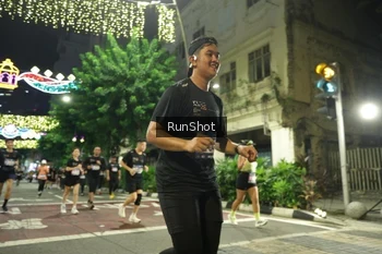 Runner Photo 4221891