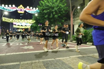 Runner Photo 4222330
