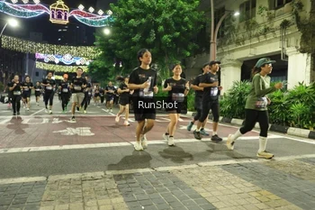 Runner Photo 4222333