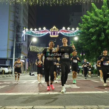 Runner Photo 4222430