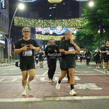 Runner Photo 4222572