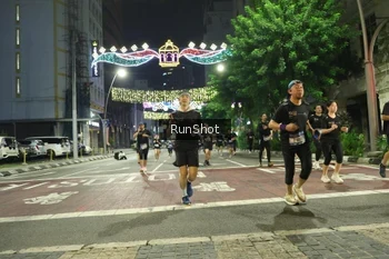 Runner Photo 4222681