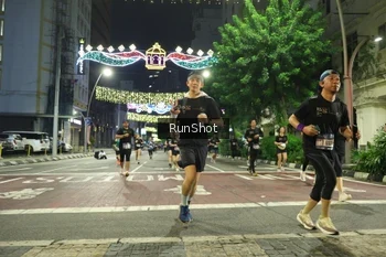 Runner Photo 4222684