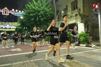Runner Photo 4222733