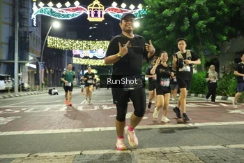 Runner Photo 4222734