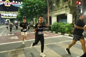 Runner Photo 4223089