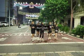 Runner Photo 4223132