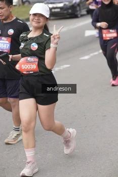 Runner Photo 4223321