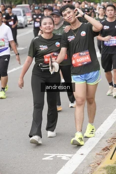 Runner Photo 4223364